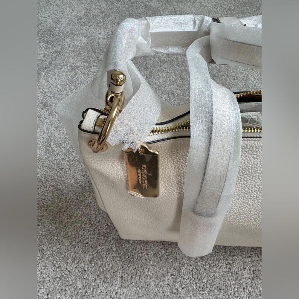 Coach Mia Shoulder Bag NWT - Picture 2 of 7